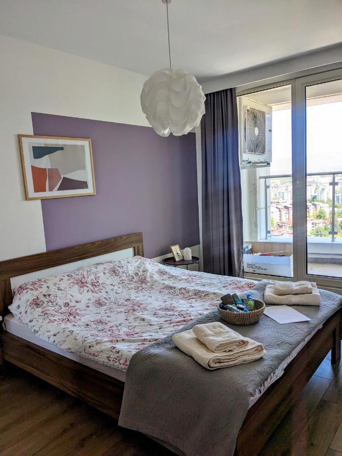 סקופיה Sky Side Luxury Condo מראה חיצוני תמונה